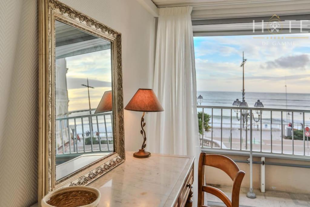 Appartement Central, Vue Mer Epoustouflante. 莱萨布勒-多洛讷 外观 照片